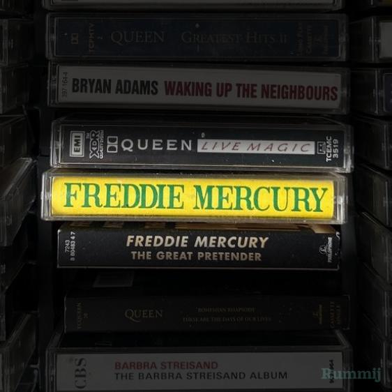 Freddie Mercury Sign