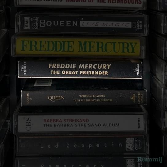 Freddie Mercury - The Great Pretender