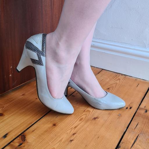 Grey High Heel Shoe 2