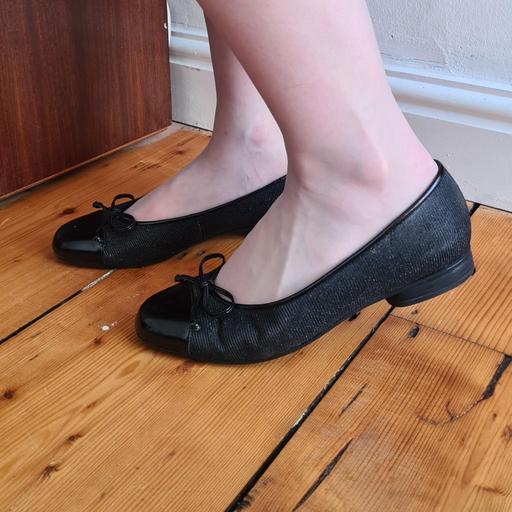 Second-Hand Women's Shoes 3