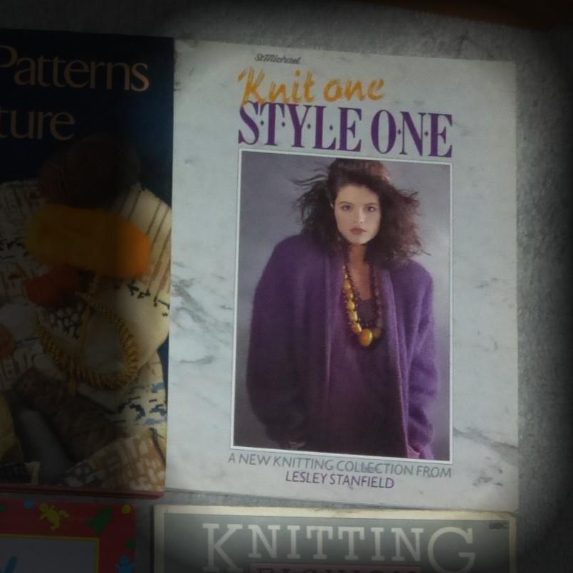 Knit One, Style One