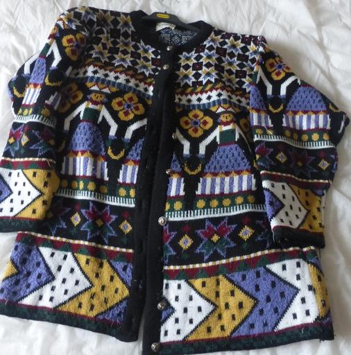 Vintage Patterned Cardigan 2