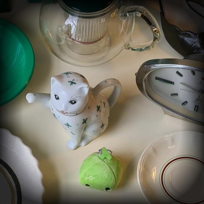 Ceramic Cat Teapot