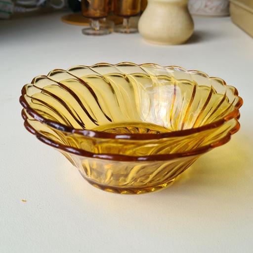 Amber Glass Bowl 2