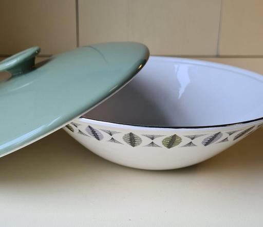 Ceramic Serving Platter with Lid 3