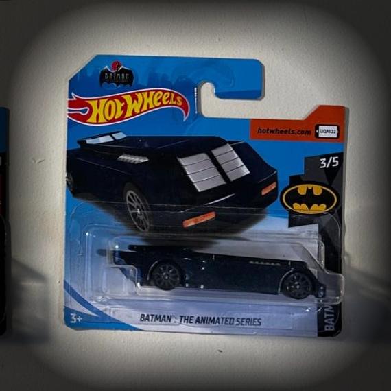 Hot Wheels Batman: The Animated Series Batmobile alt 1