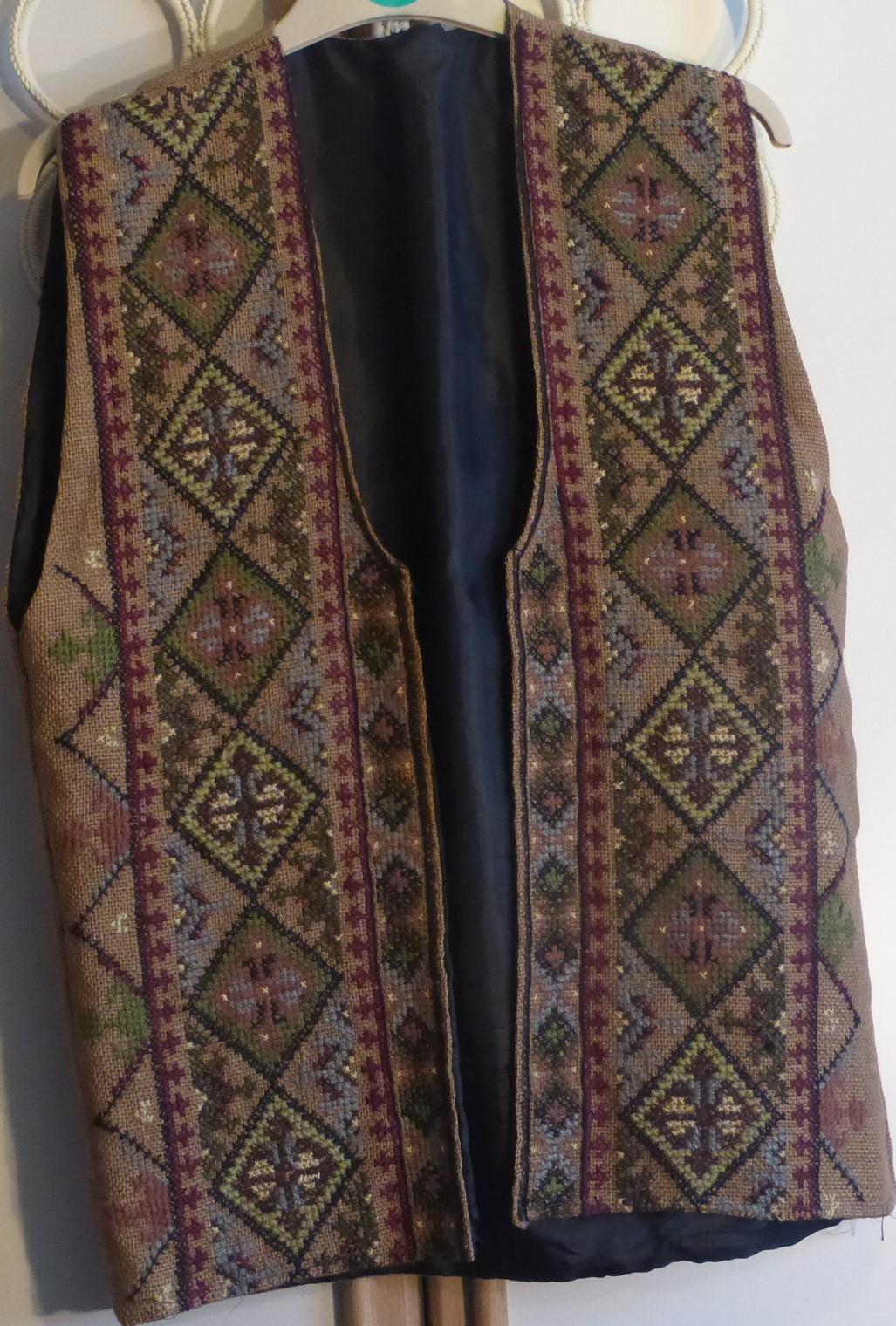 jute sackcloth tapestry waistcoat 1