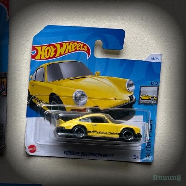 Hot Wheels Porsche 911 Carrera RS 2.7